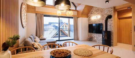E2. Stylchyn Park - Exclusive Apartment | View from room