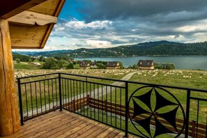 20. Stylchyn Park - Exclusive Apartment | Terraço/pátio