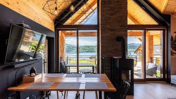 20. Stylchyn Park - Exclusive Apartment | Servicio a la habitación