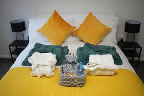 1 chambre, fer et planche Ă repasser, Wi-Fi gratuit, draps fournis
