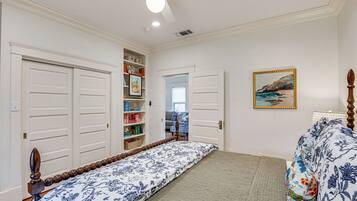 Rumah (2 Bedrooms) | Interior