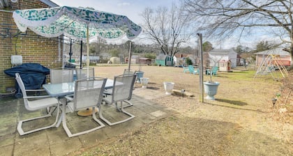 Colonial Heights Home w/ Large Yard & BBQ Grill!