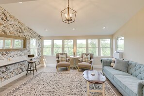Villa (Multiple Bedrooms) | Interior