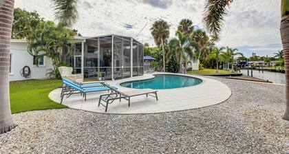 Modern Siesta Key Getaway w/ Private Pool!
