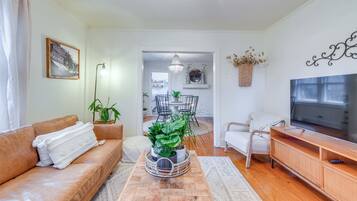 House (2 Bedrooms) | Front of property