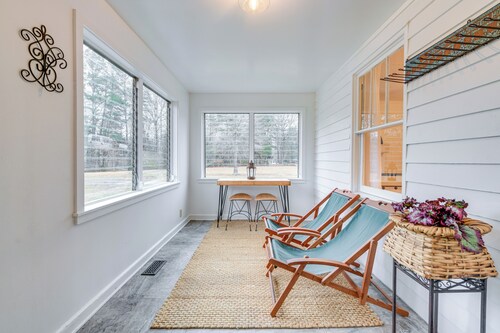 Charming Virginia Retreat w/ Covered Porch & Yard!