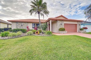 House (3 Bedrooms) | Interior - Marco Island Home w/ Private Pool & Water Views! (Marco Island)