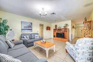 House (3 Bedrooms) | Interior - Marco Island Home w/ Private Pool & Water Views! (Marco Island)