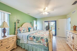 House (3 Bedrooms) | Interior - Marco Island Home w/ Private Pool & Water Views! (Marco Island)