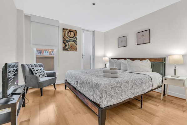 Apartment, 2 Bedrooms | 2 bedrooms, laptop workspace, iron/ironing board, free WiFi