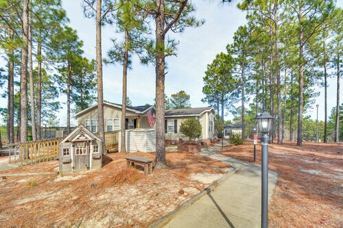 Tranquil Cameron Getaway: 18 Mi to Fort Liberty