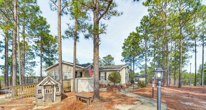 Tranquil Cameron Getaway: 18 Mi to Fort Liberty