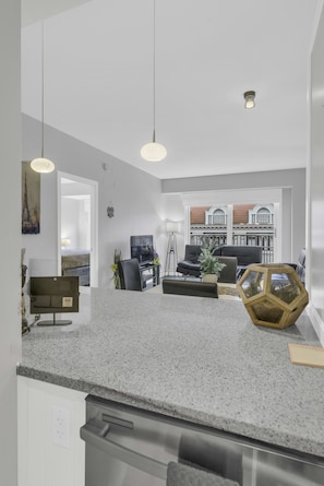 Apartment, 1 Bedroom | Lobby