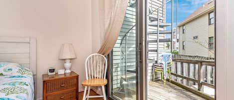 3 bedrooms, Internet