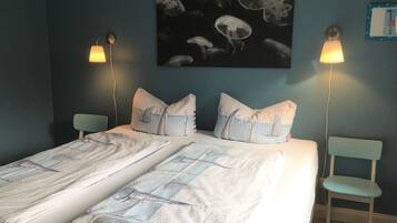 1 bedroom, travel crib, free WiFi, bed sheets