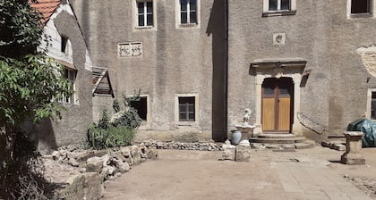 Schloss Ottendorf - Ferienwohnung für 2 + 1