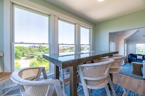 Dining - Shore-ly Blessed - Corolla, Whalehead, Beach 900 Ft, Pool, Hot Tub, Ocean View, Pets, Dog Run Area (Corolla)