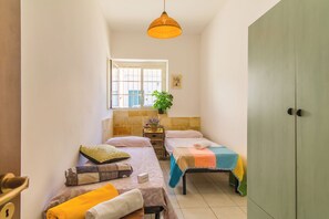 Căn hộ Tiêu chuẩn, nhiều phòng ngủ (Casa Lory 1 Cosy near the Sea) | 3 phòng ngủ, truy cập Internet không dây miễn phí, bộ trải giường 