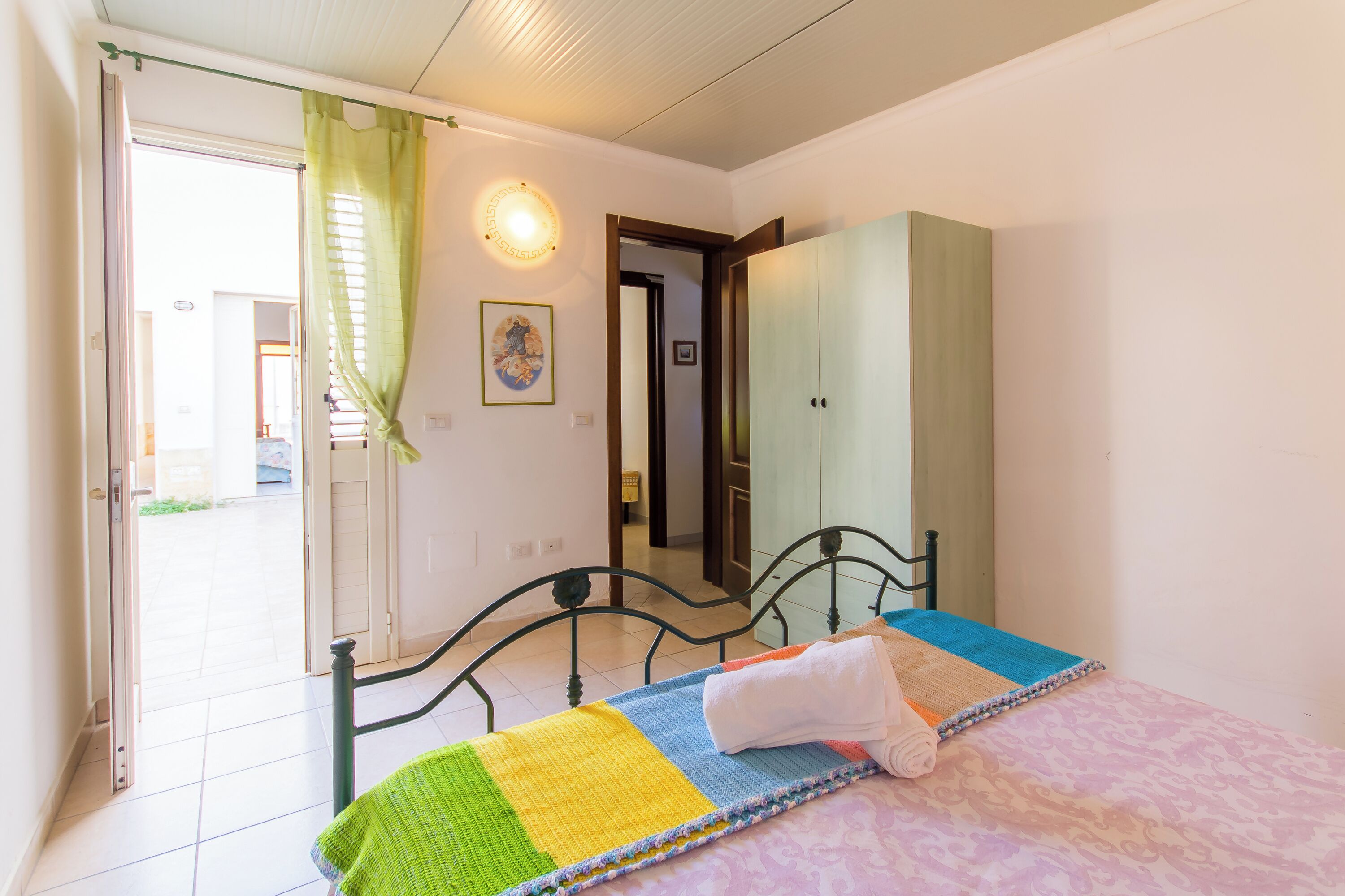 3 bedrooms, free WiFi, bed sheets