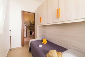 Standardlejlighed - flere soveværelser (Casa Lory 2 Cosy near the sea) | 2 soveværelser, gratis Wi-Fi, sengetøj
