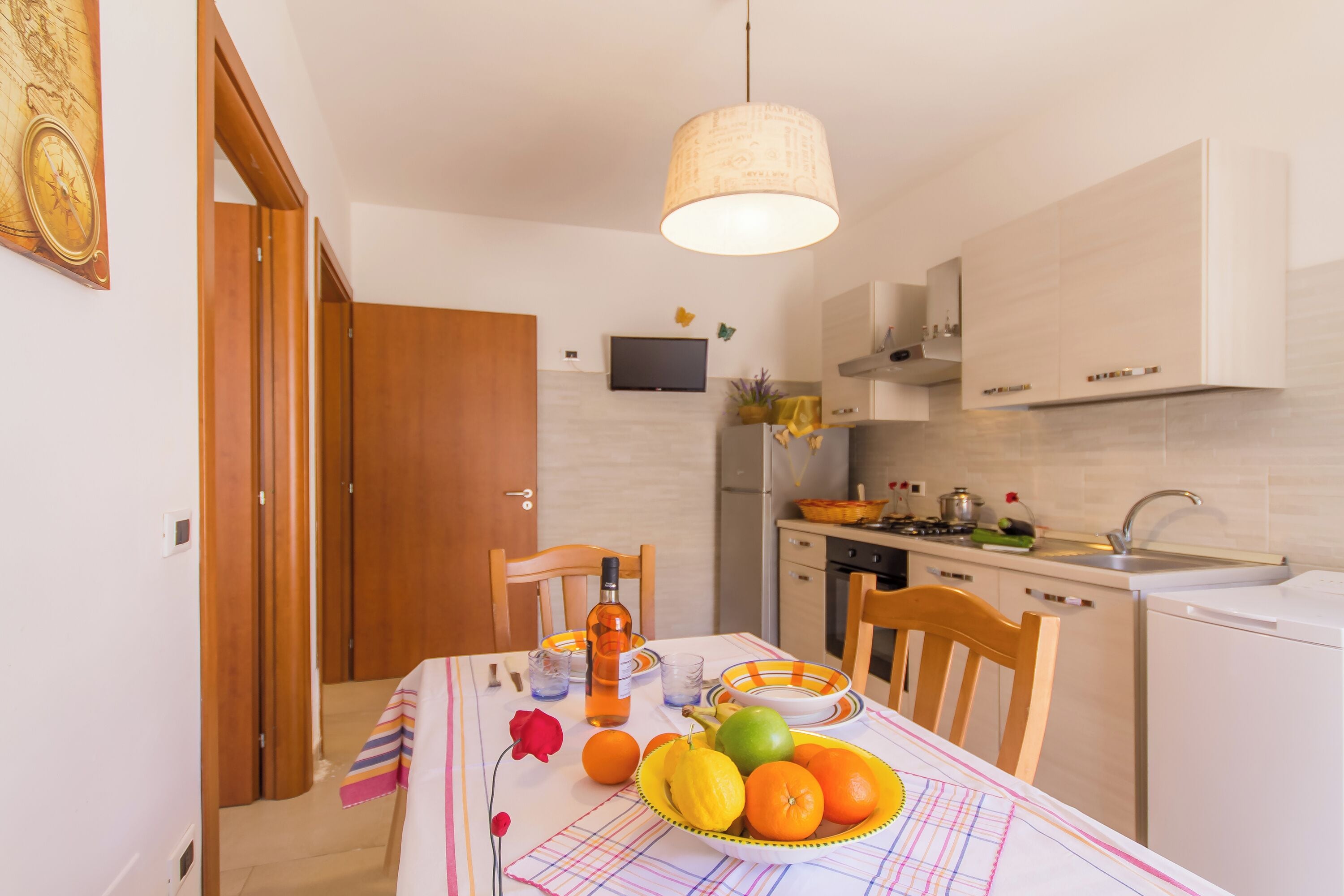 Apartament estàndard, diversos dormitoris (Casa Lory 3 Cozy and near the Sea) | Cuina privada | Frigorífic, forn i placa de cuina 