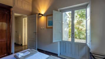 Villa Standard, camere multiple, lato montagna (Villa Iris) | 6 camere, Wi-Fi gratuito, lenzuola