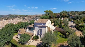 Standard Villa, Multiple Bedrooms, Mountainside (Villa Iris) | Exterior