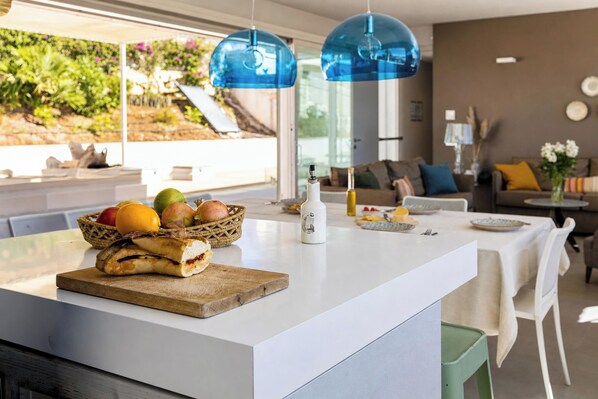Standard Villa, 4 Bedrooms, Microwave, Mountainside (Villa Ficus) | Outdoor dining - Villa Ficus (Scicli)