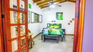 1 bedroom, WiFi, bed sheets, wheelchair access