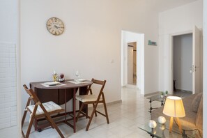 Apartment | Esszimmer