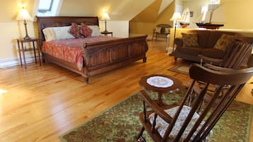 Deluxe Loft | 1 bedroom, free WiFi, bed sheets