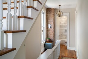Interior - Derby City's Finest - Luxury Home in the heart of historic Crescent Hill (Louisville)