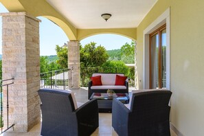 Terassi/patio