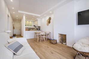 Apartment | Living area