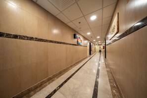 Lorong
