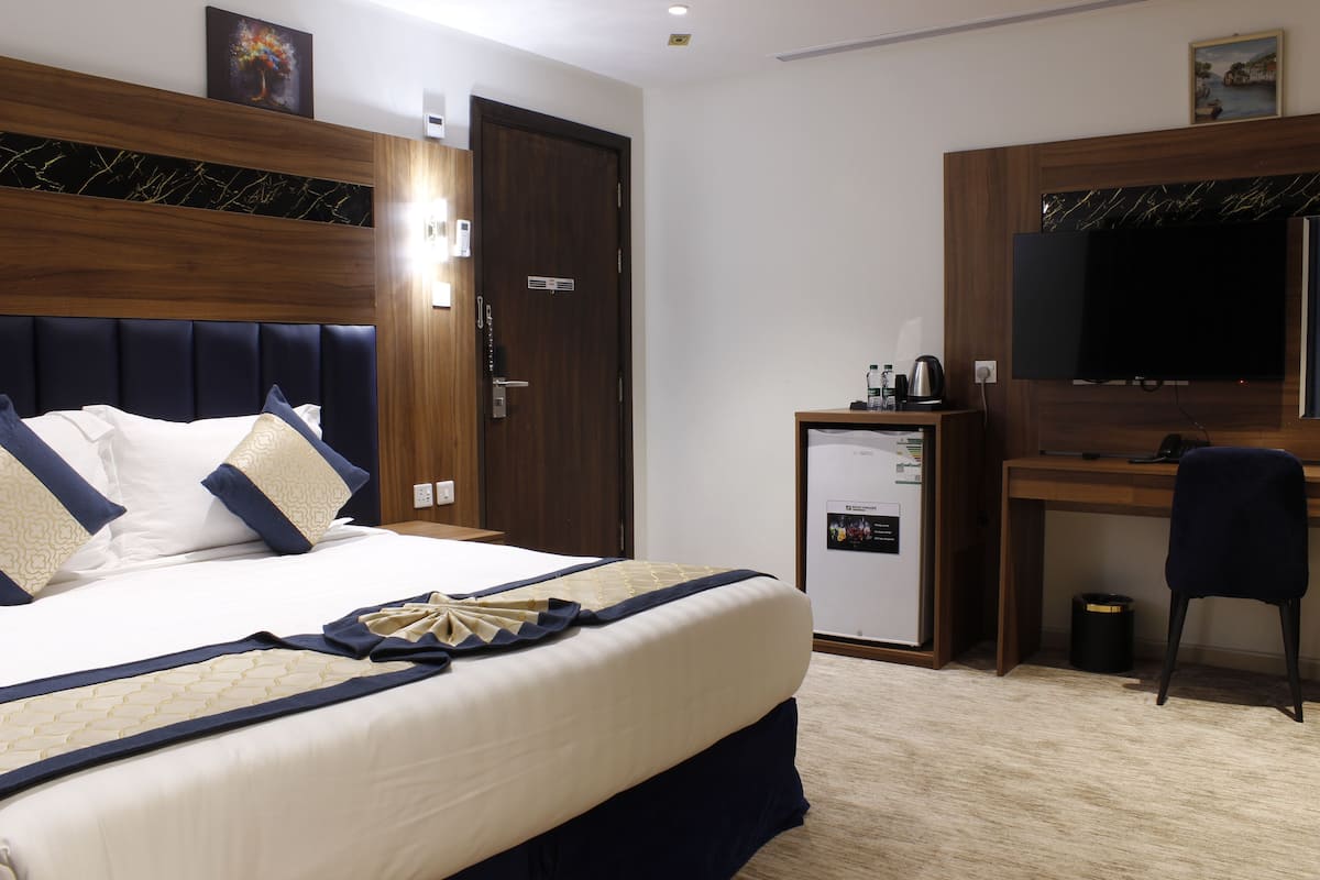 Suite | 1 habitación, caja de seguridad en la habitación y escritorio