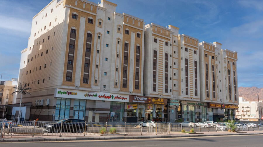 Abraj Almarzam Hotel