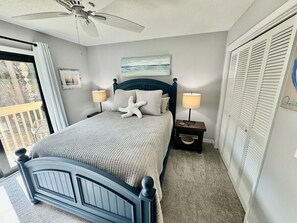 3 bedrooms, desk, iron/ironing board, travel cot