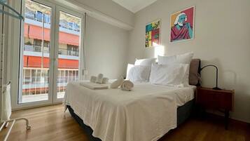 2 chambres, bureau, fer et planche à repasser, Wi-Fi gratuit