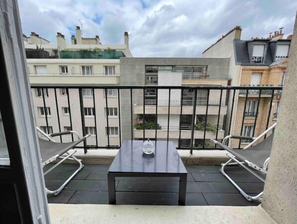 Property grounds - Appartement Design Français Commerces (Paris)