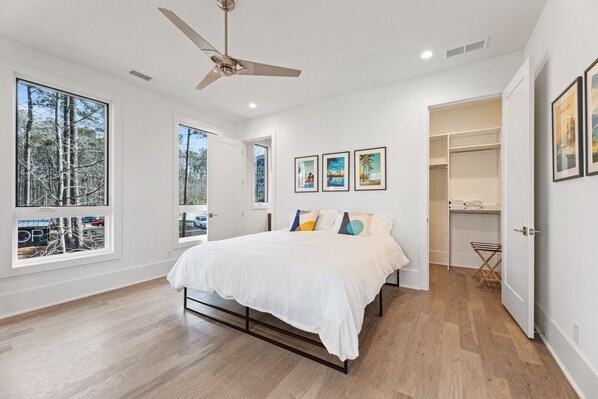 2 chambres, fer et planche à repasser, Wi-Fi, literie fournie