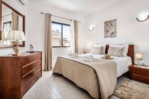 3 camere, ferro/asse da stiro, Wi-Fi, lenzuola