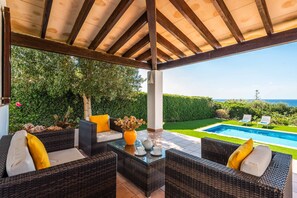 Pool - Villa Matisse - Three Bedroom Villa, Sleeps 6 (Biniancolla)