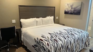 Blackout curtains, free WiFi, bed sheets