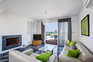 Smart-TV, Kamin, Videospiele, DVD-Player