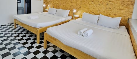 Family Single Room