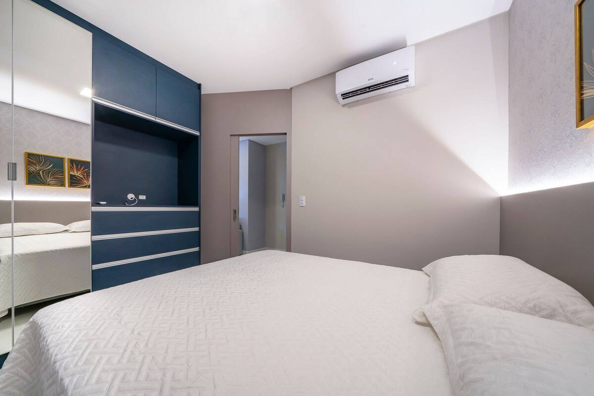 1 chambre, décoration personnalisée, ameublement personnalisé