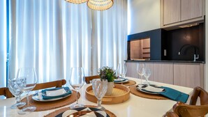 Comfort Apartment | Dining - Sunny Flats  (Bombinhas)