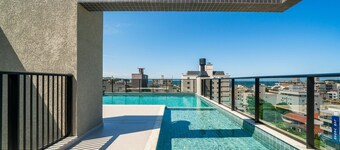 Sunny Flats