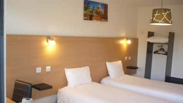 Comfort Twin kamer | Geluiddichte muren, een strijkplank/strijkijzer, gratis wifi, beddengoed